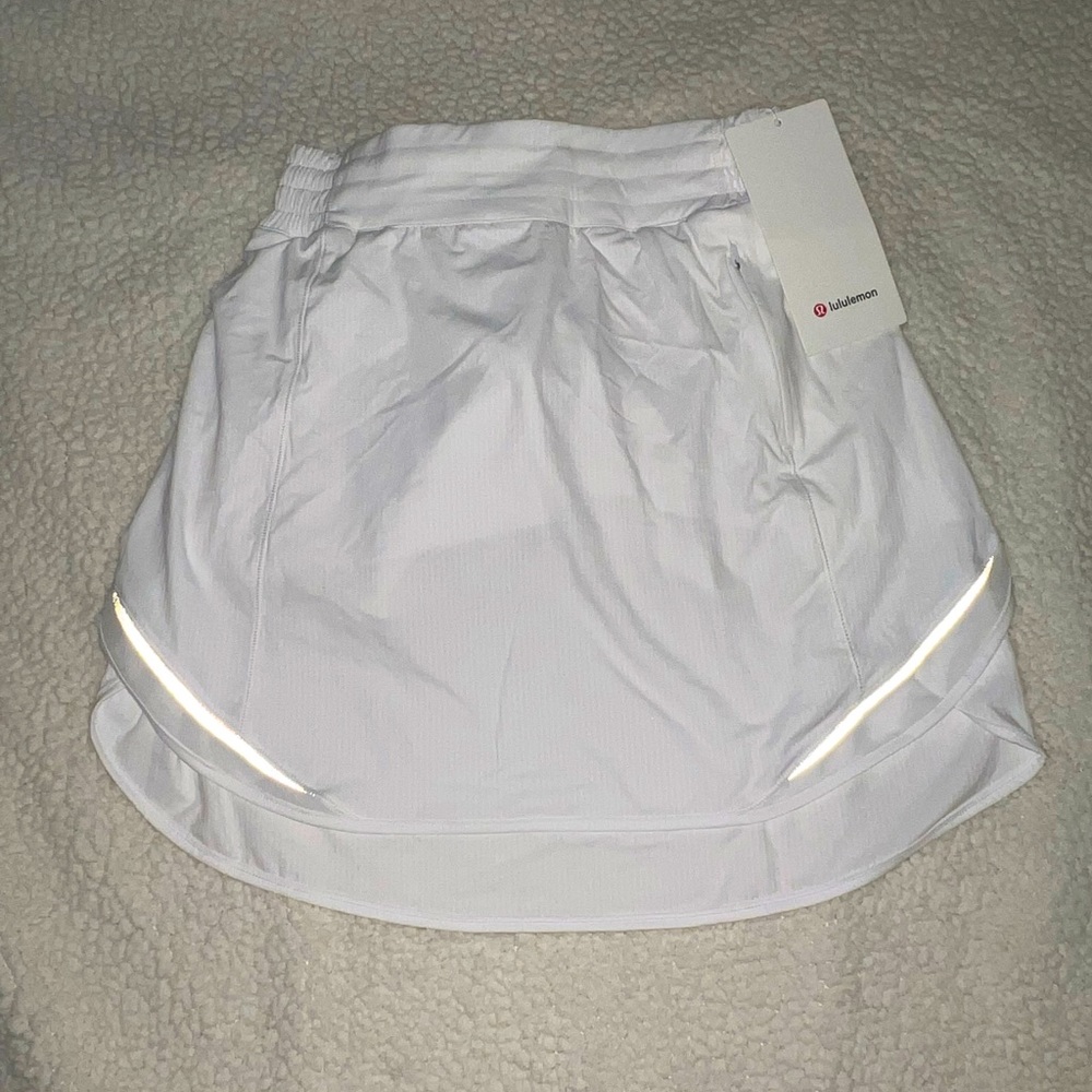 Lululemon Hotty Hot High-Rise Skort🤍